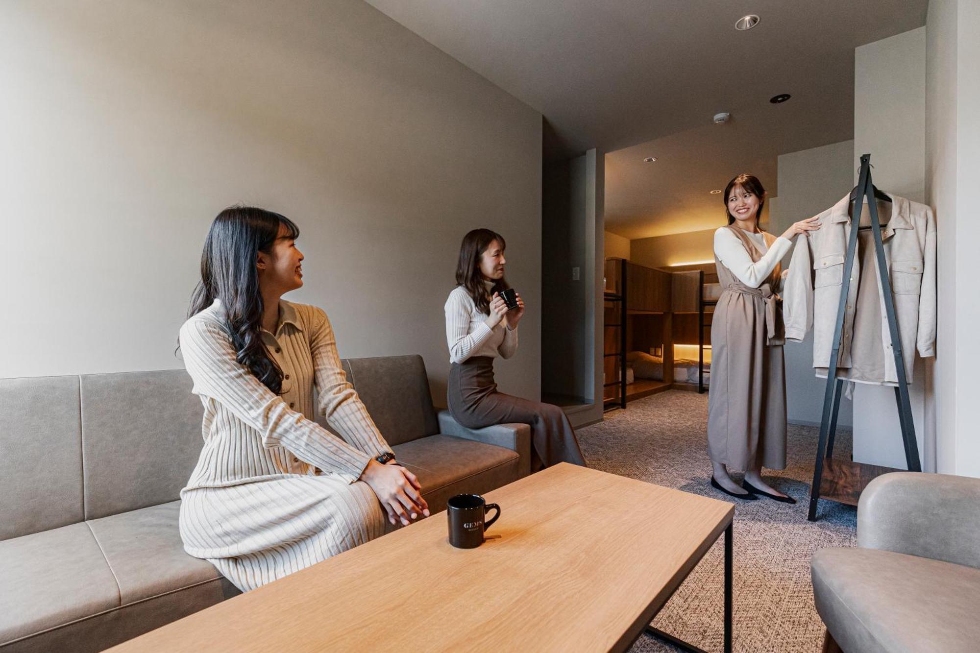 Gems Yufuin Hotel And Spa Cafe Bar Habitación foto